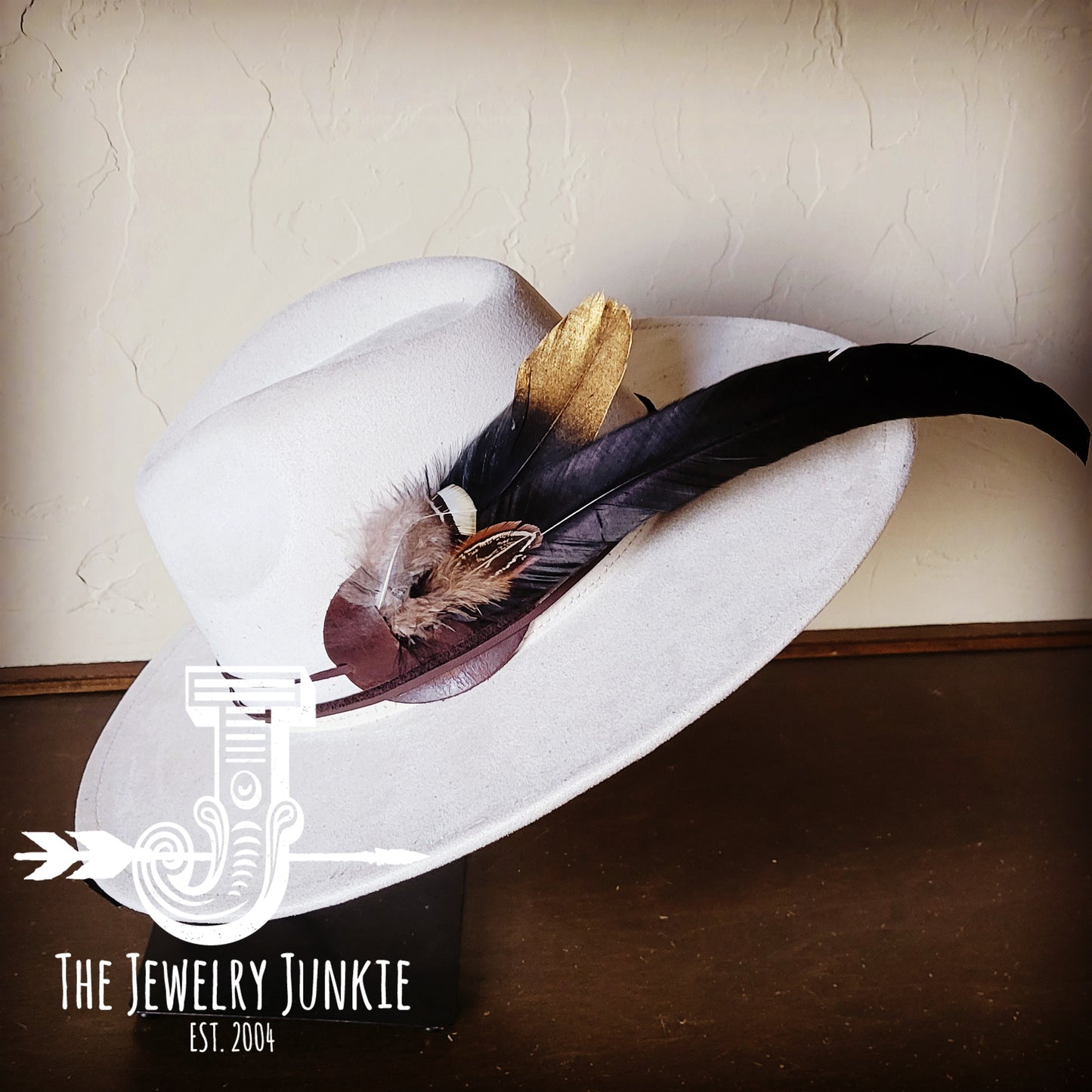 Boho Western Hat w/ Feather Tie Hat Band-Bone 982