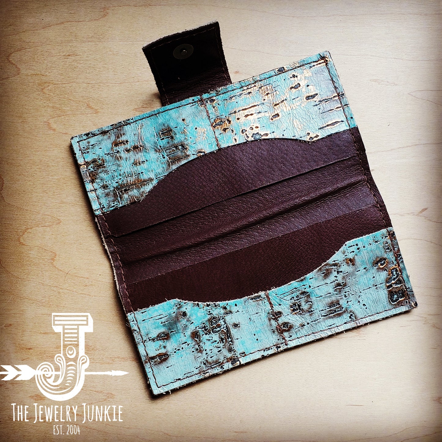 **Embossed Leather Wallet in Turquoise Metallic w/ Snap 302e