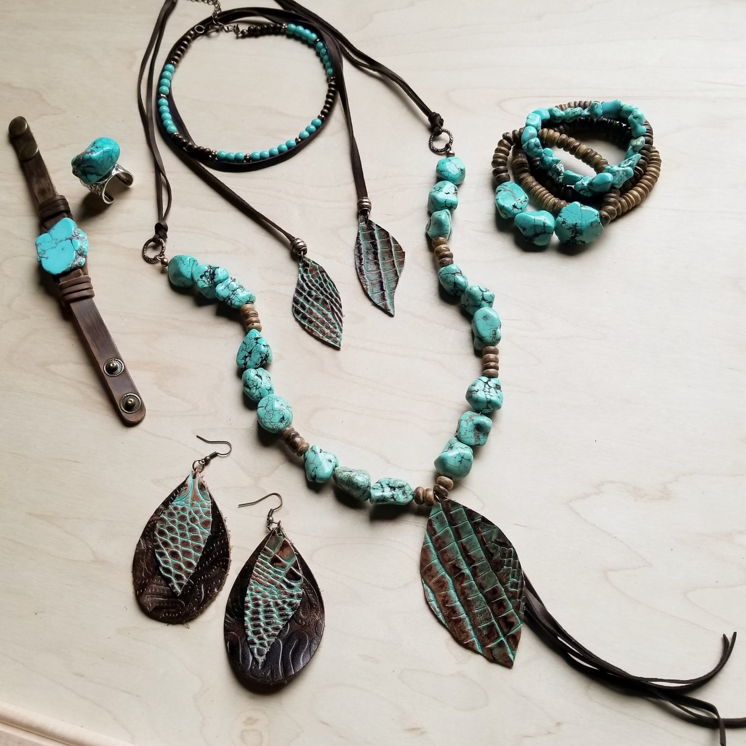 Blue Turquoise Chunk on Narrow Leather Cuff 005W - The Jewelry Junkie