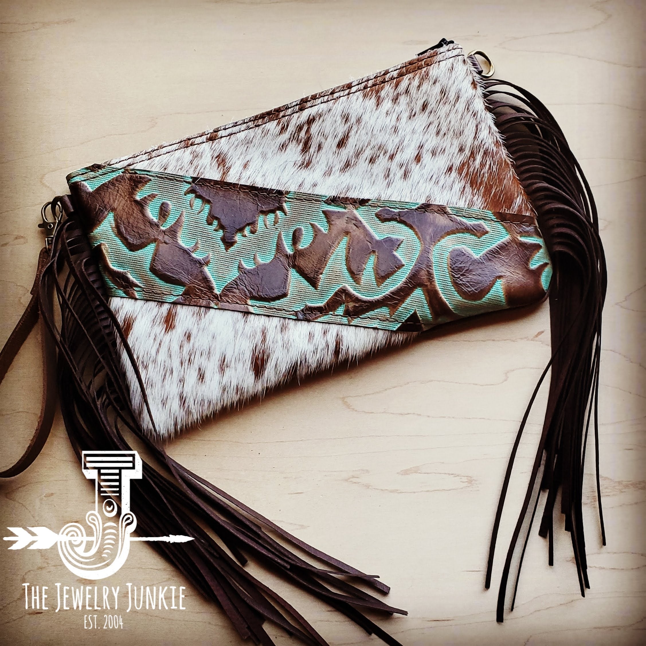 Fringe clutch bag 2025