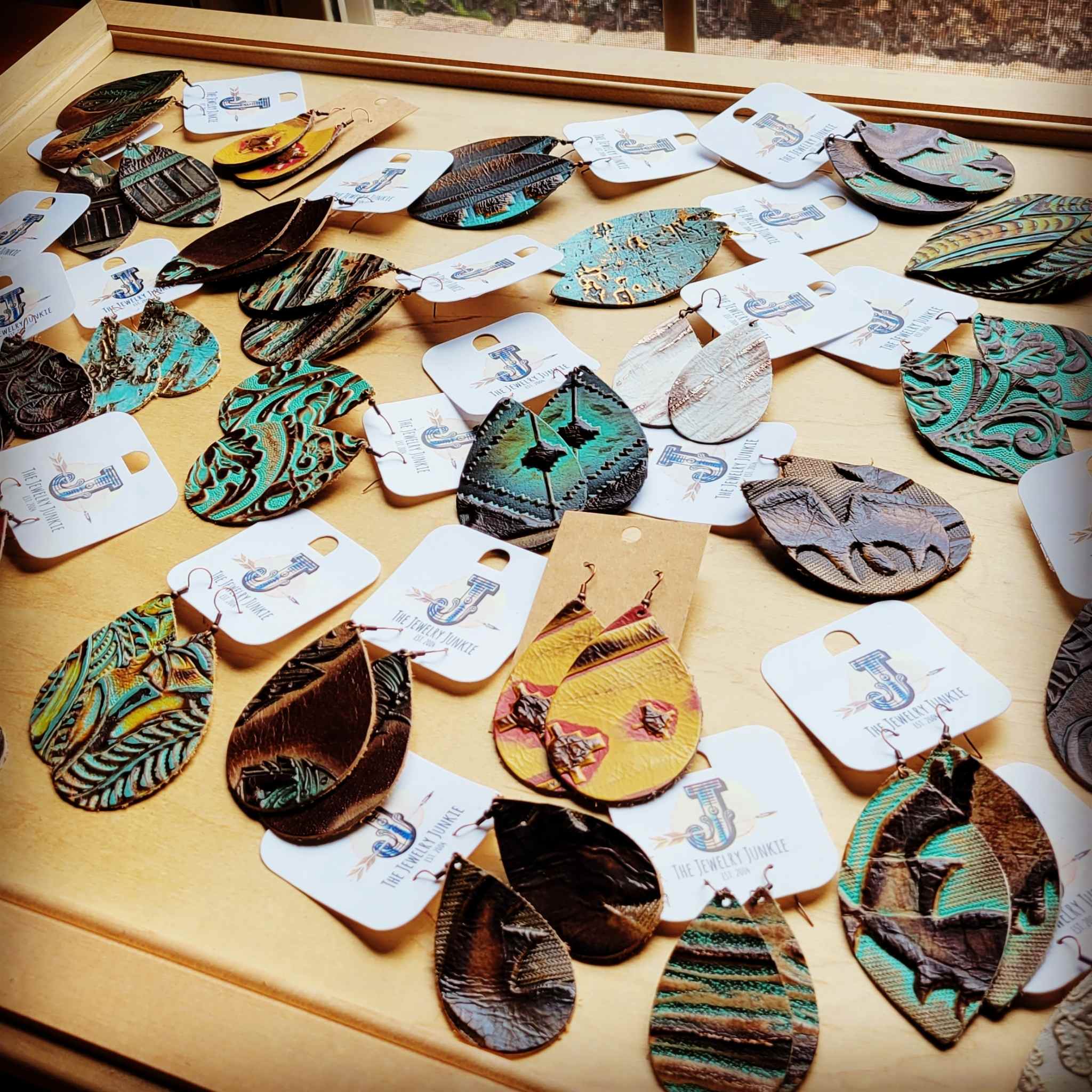 Leather Earring Set: Embossed Design 30 Pairs