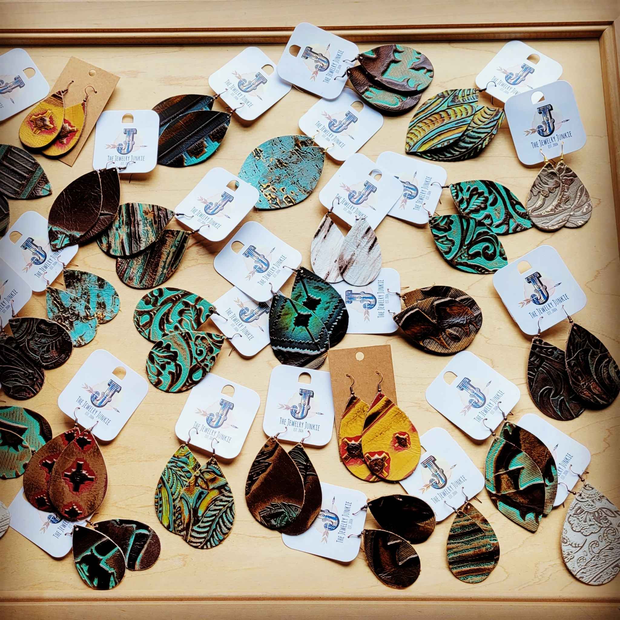 Leather Earring Set: Embossed Design 30 Pairs