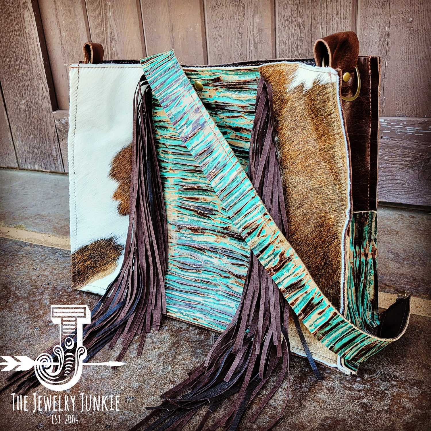 Embossed Leather-Turquoise Chateau