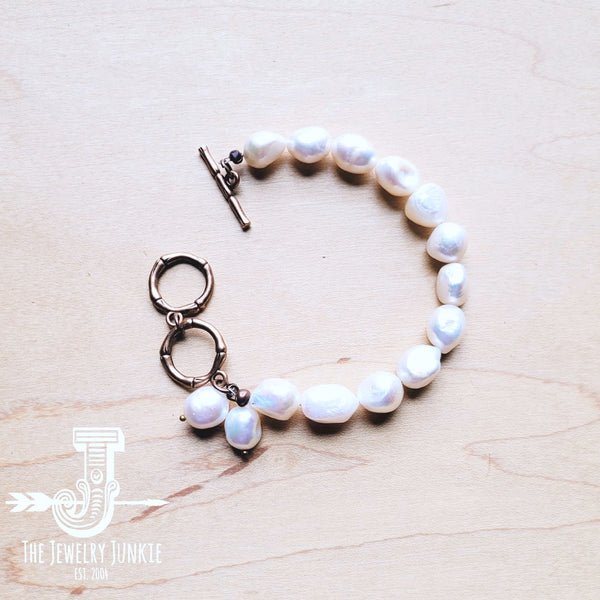Genuine Freshwater Potatoe Pearl Bracelet