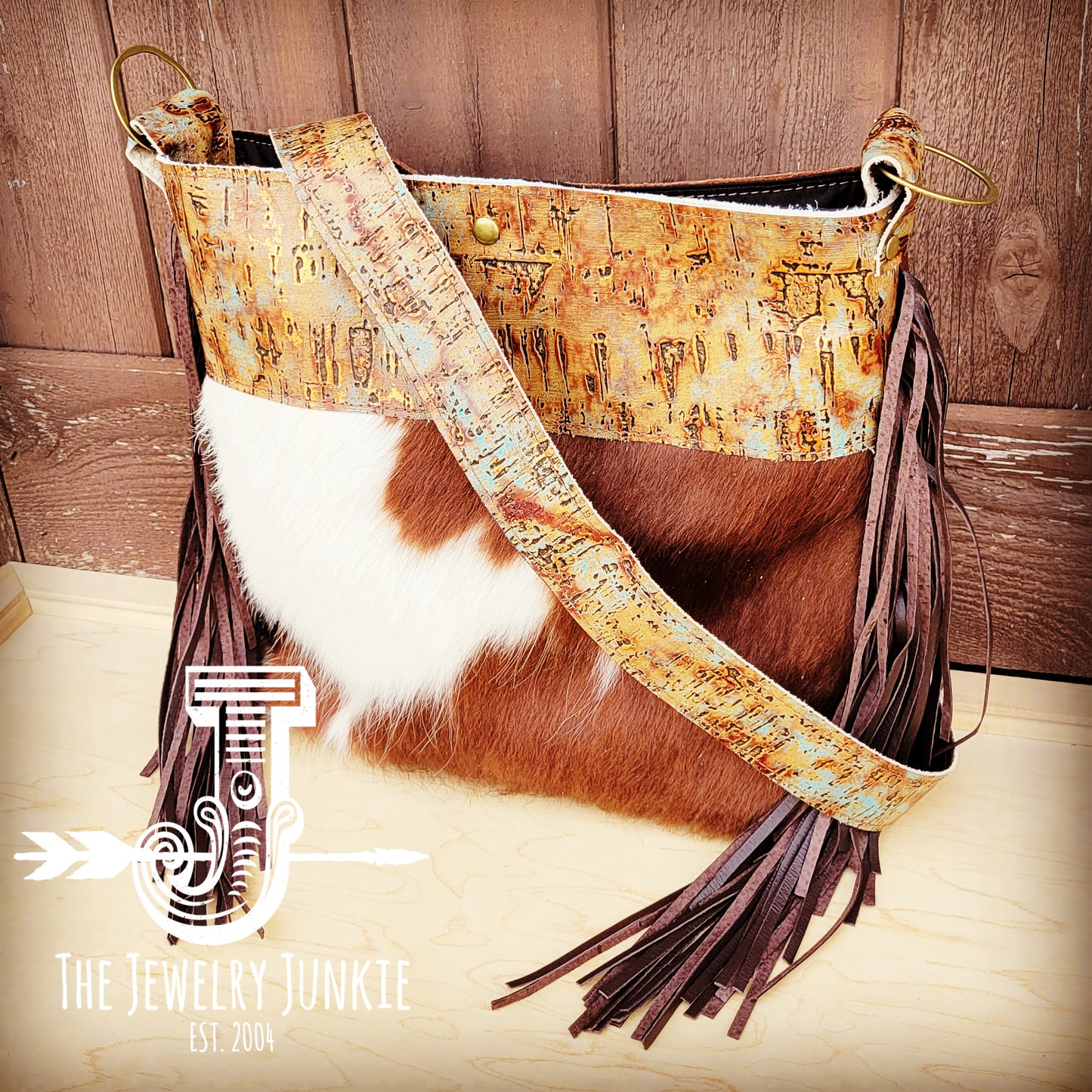 *Tejas Leather Bucket Hide Handbag w/ Tarnished Copper Accent 511x