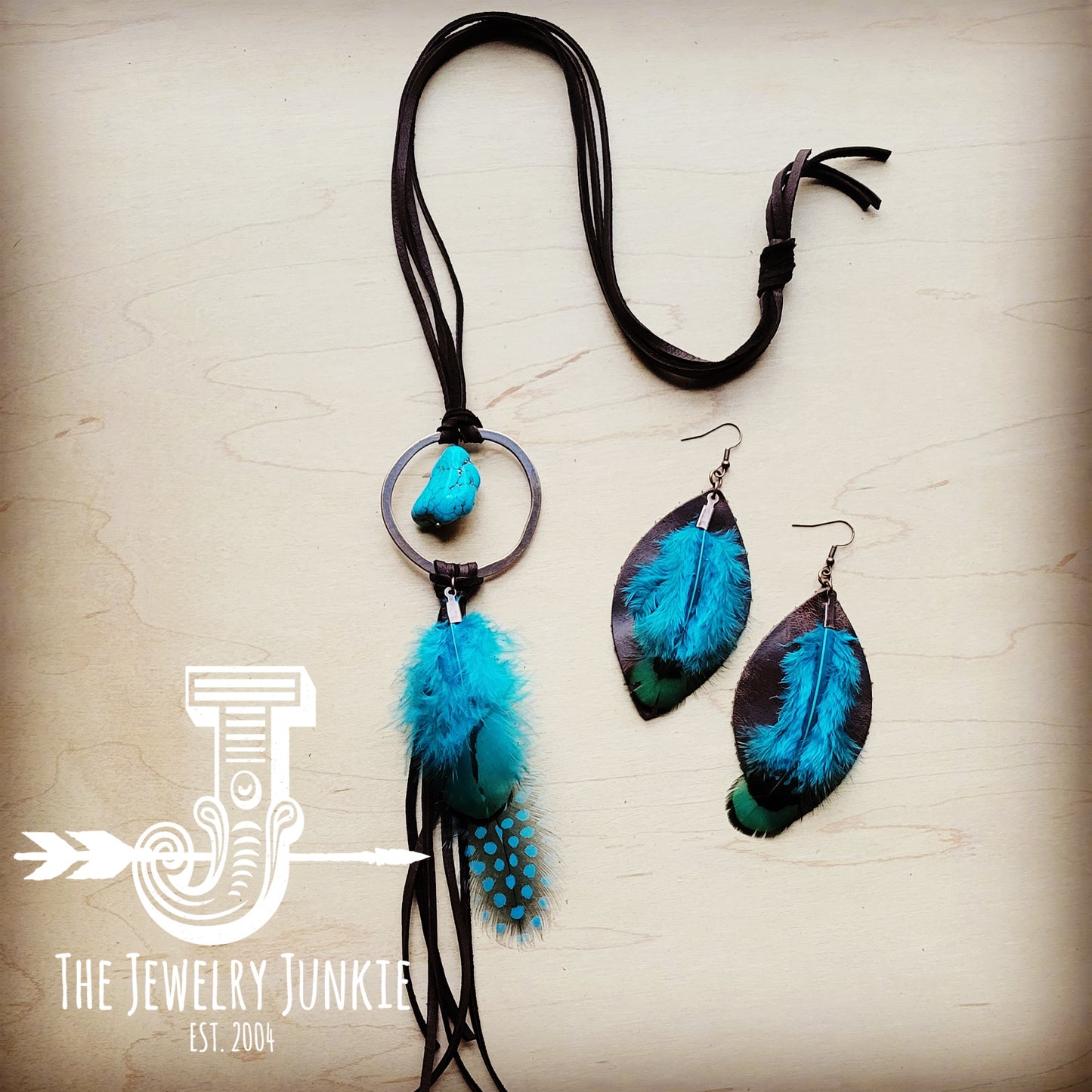 **Brown Boho Leather Necklace w/ Turquoise & Turquoise Feathers 256u