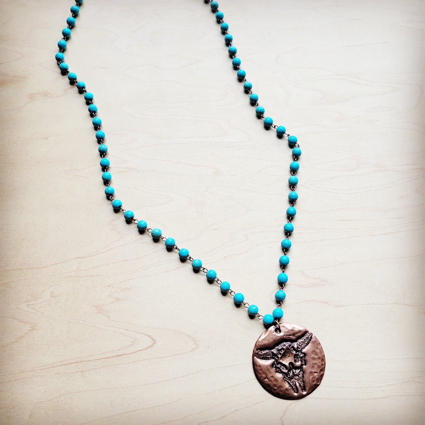 **Blue Turquoise Beaded Necklace w/ Longhorn Pendant 260k