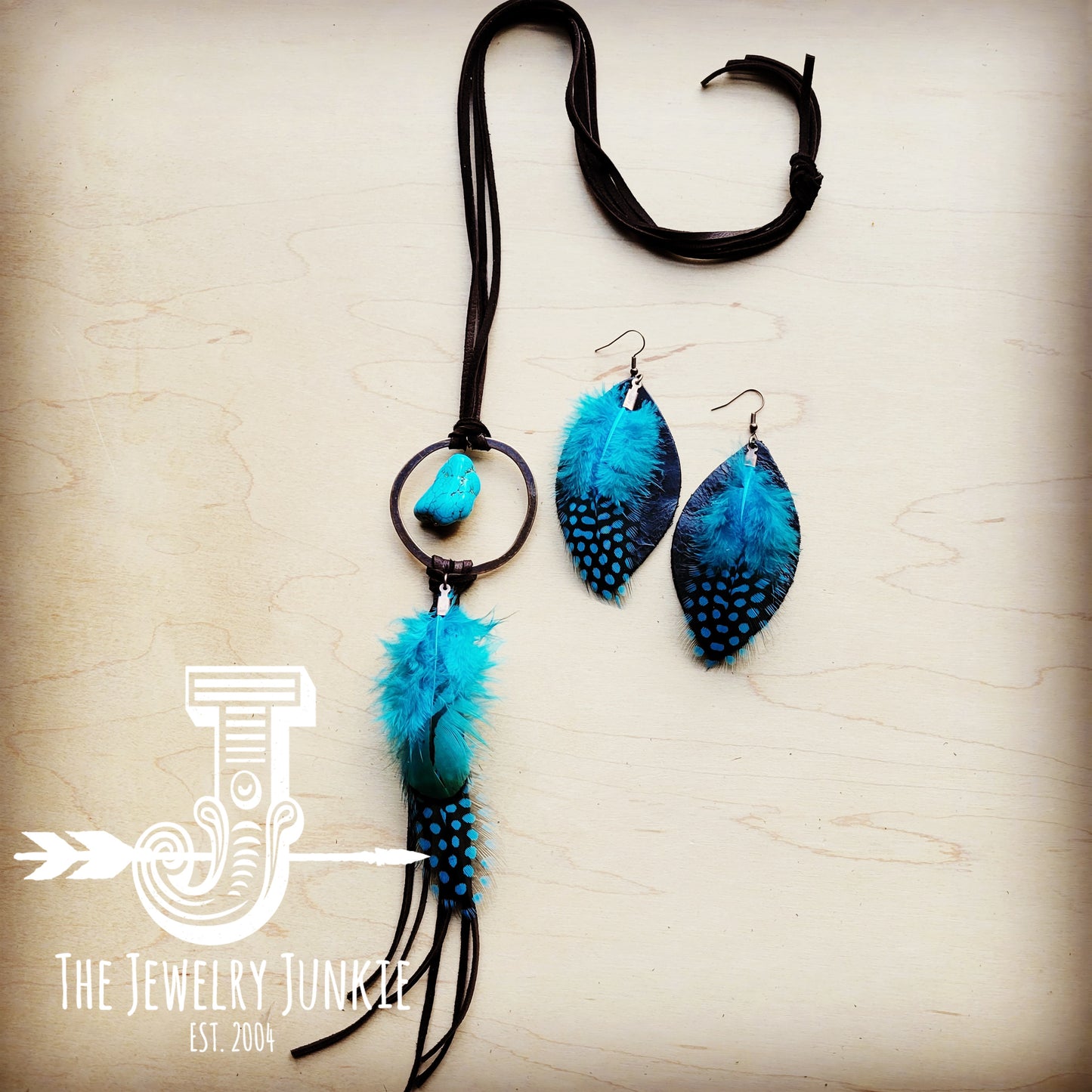 **Brown Boho Leather Necklace w/ Turquoise & Turquoise Feathers 256u