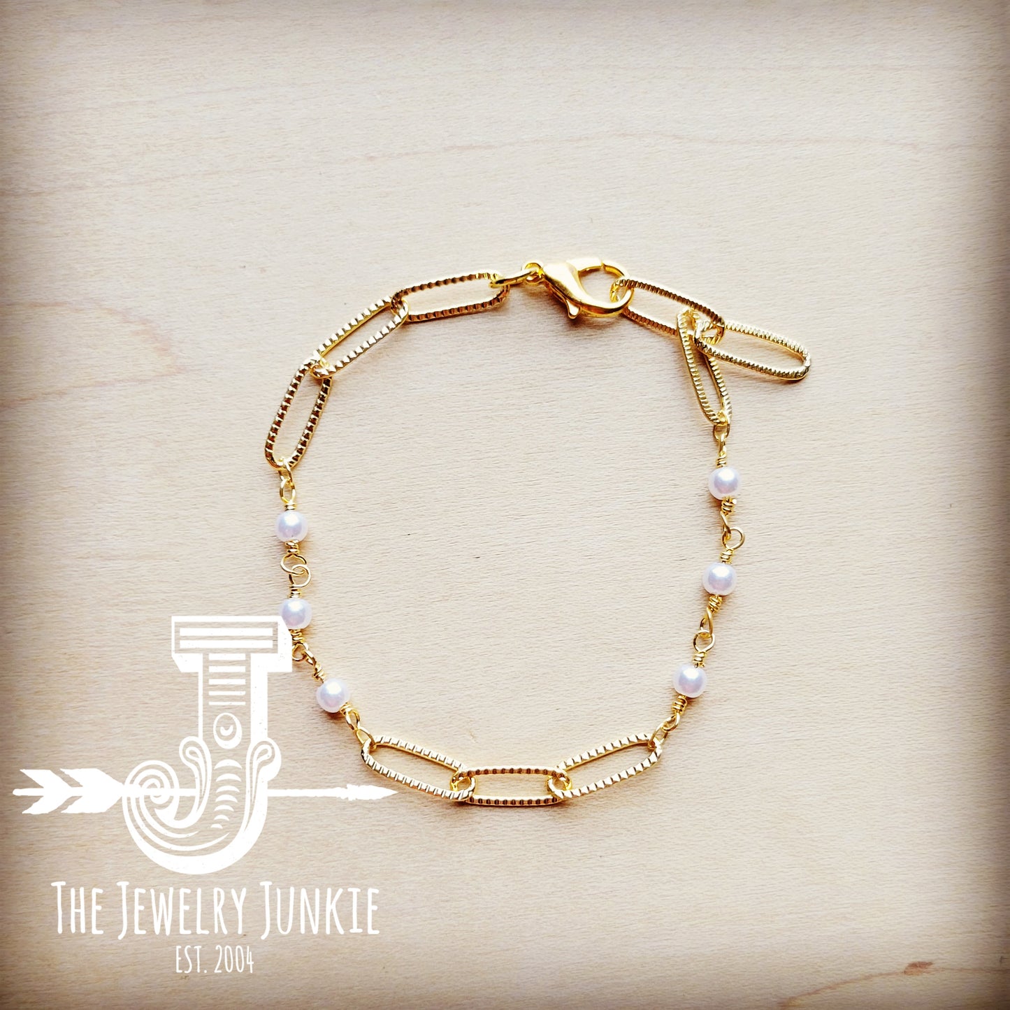 *Gold Link Bracelet with Pearls & Paperclip Chain 807x