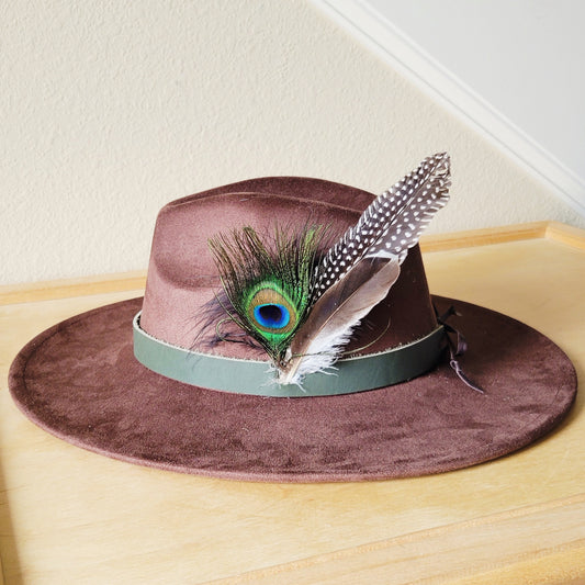 Army Green Leather Hat Band w/ Peacock Feather Accents 952k