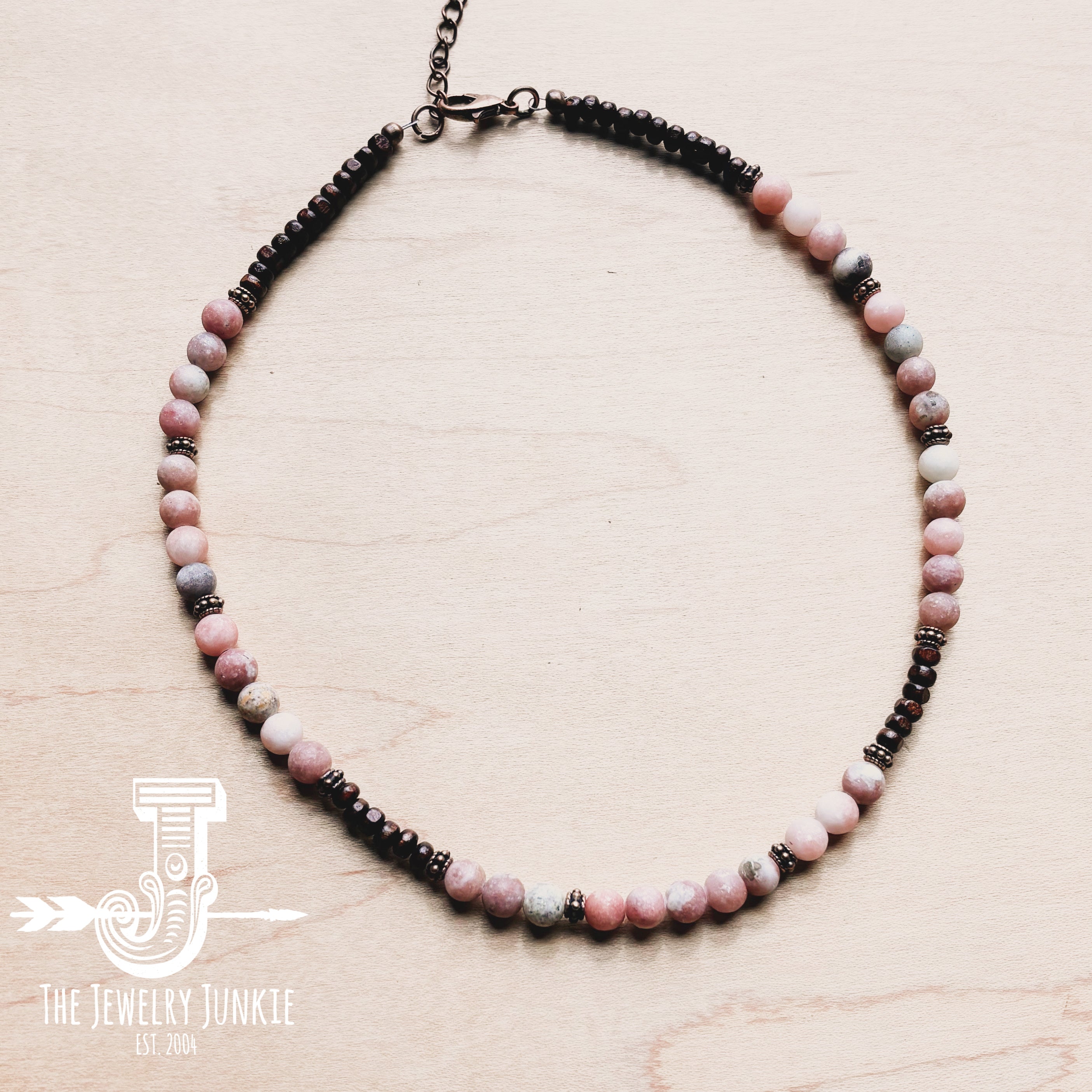 Frosted Marble Beaded Collar Length Necklace