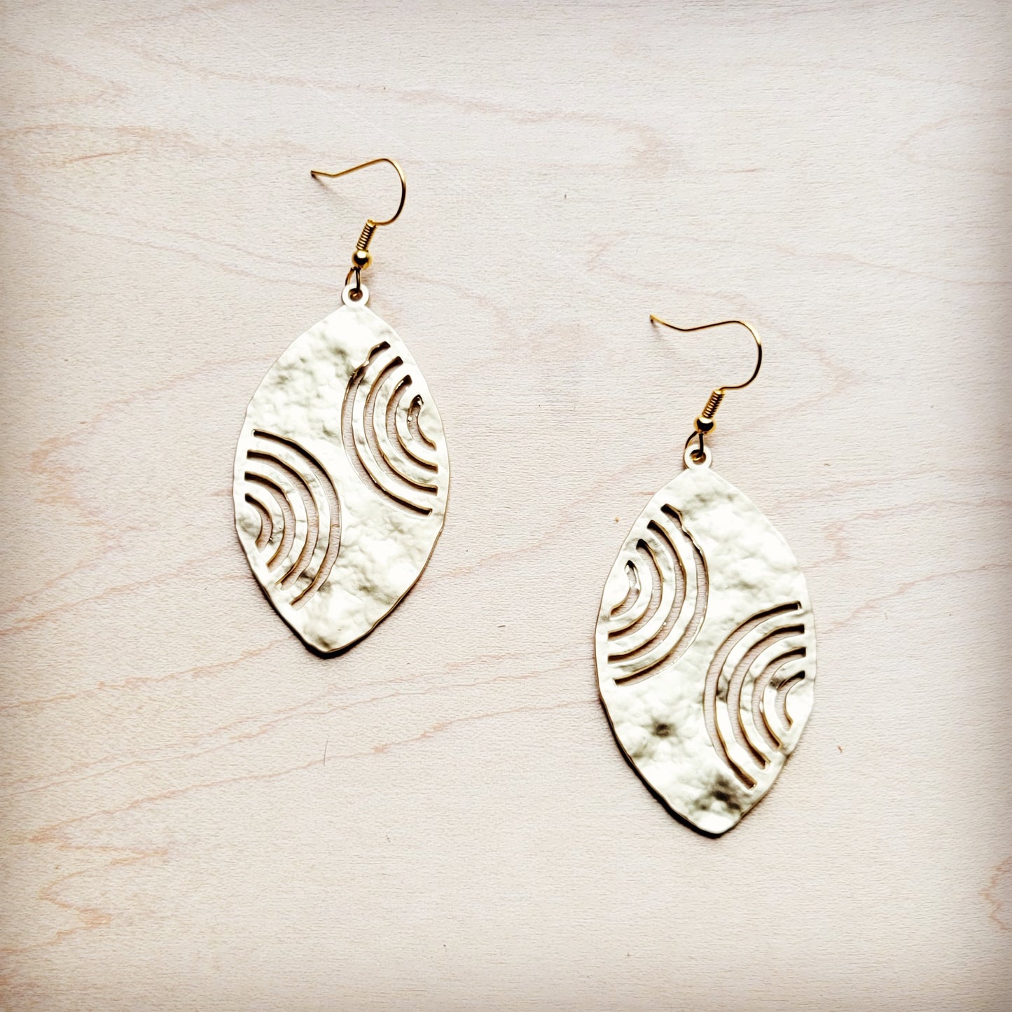 Matte Gold Oval Filigree Drop Earrings 225L