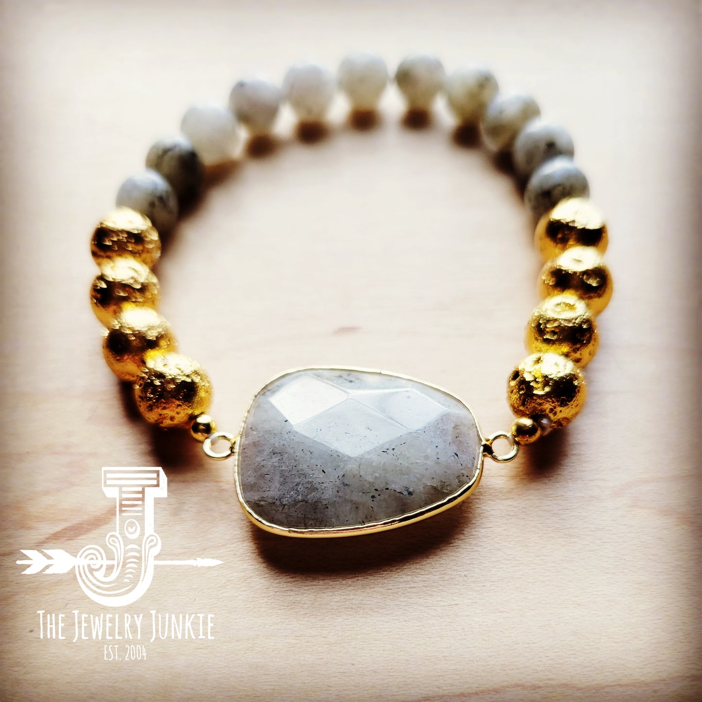 *Genuine Labradorite and Gold Stretch Bracelet w/ Center Stone 807s