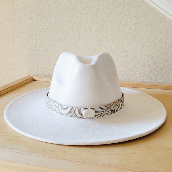 Sandy White Floral Embossed Leather Hat Band w/ Turquoise Slab 951b