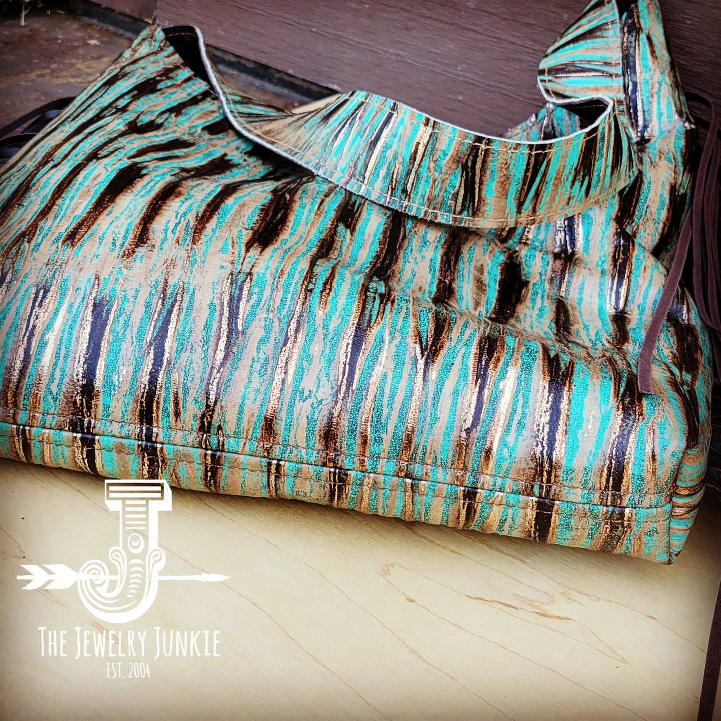 *Montana Embossed Leather Hobo Handbag Turquoise Chateau 508t
