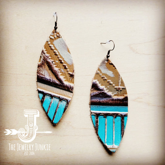 **Narrow Oval Earrings in Turquoise Sahara Navajo 209i