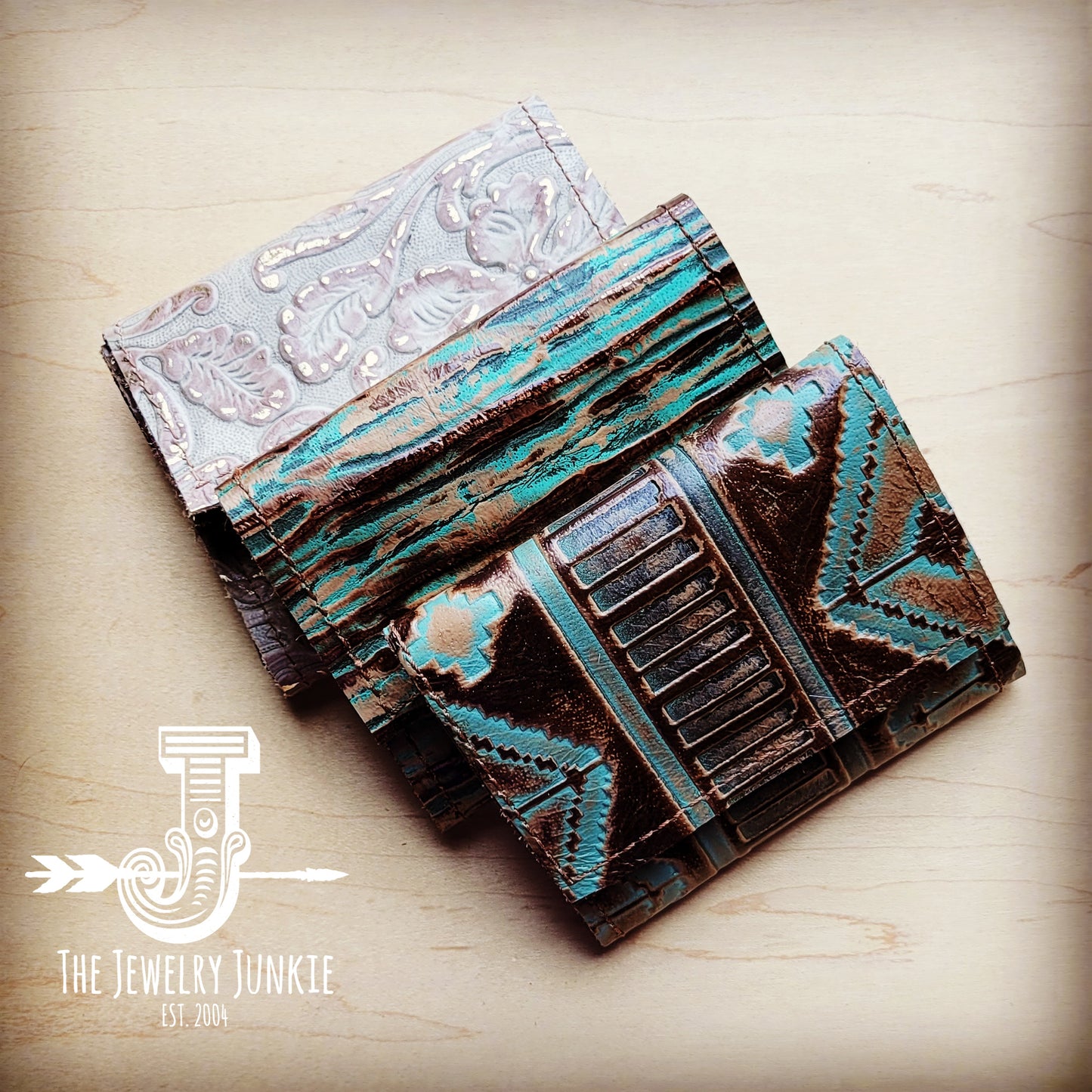 Arizona Tri-Fold Embossed Leather Wallet-Turquoise Navajo 302x