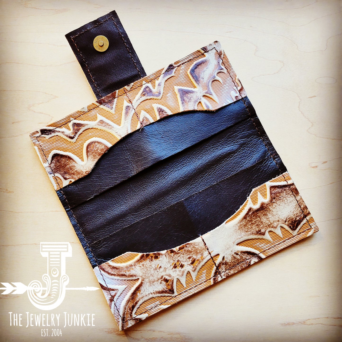 *Embossed Leather Wallet-Sienna Laredo with Snap 302h