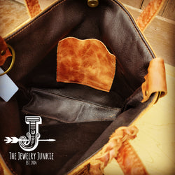 *Tejas Leather Bucket Handbag with Brown Laredo Accent 507y