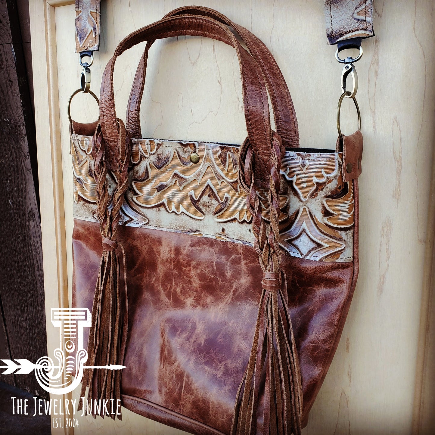 *Tejas Leather Bucket Handbag w/ Sienna Laredo Accent and Braids 506j