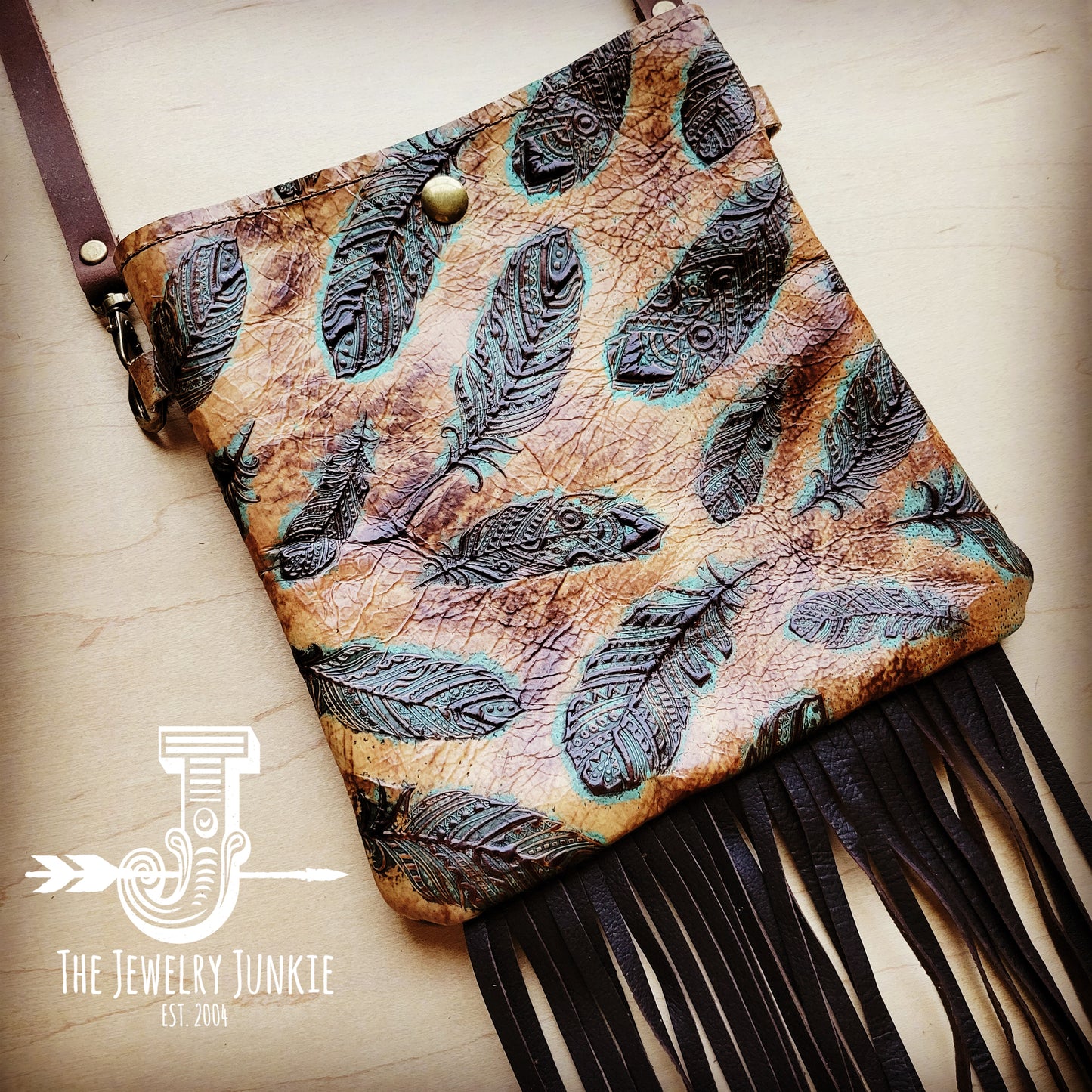 **Small Crossbody Handbag w/ Plumas Sepia Leather & Fringe 509y
