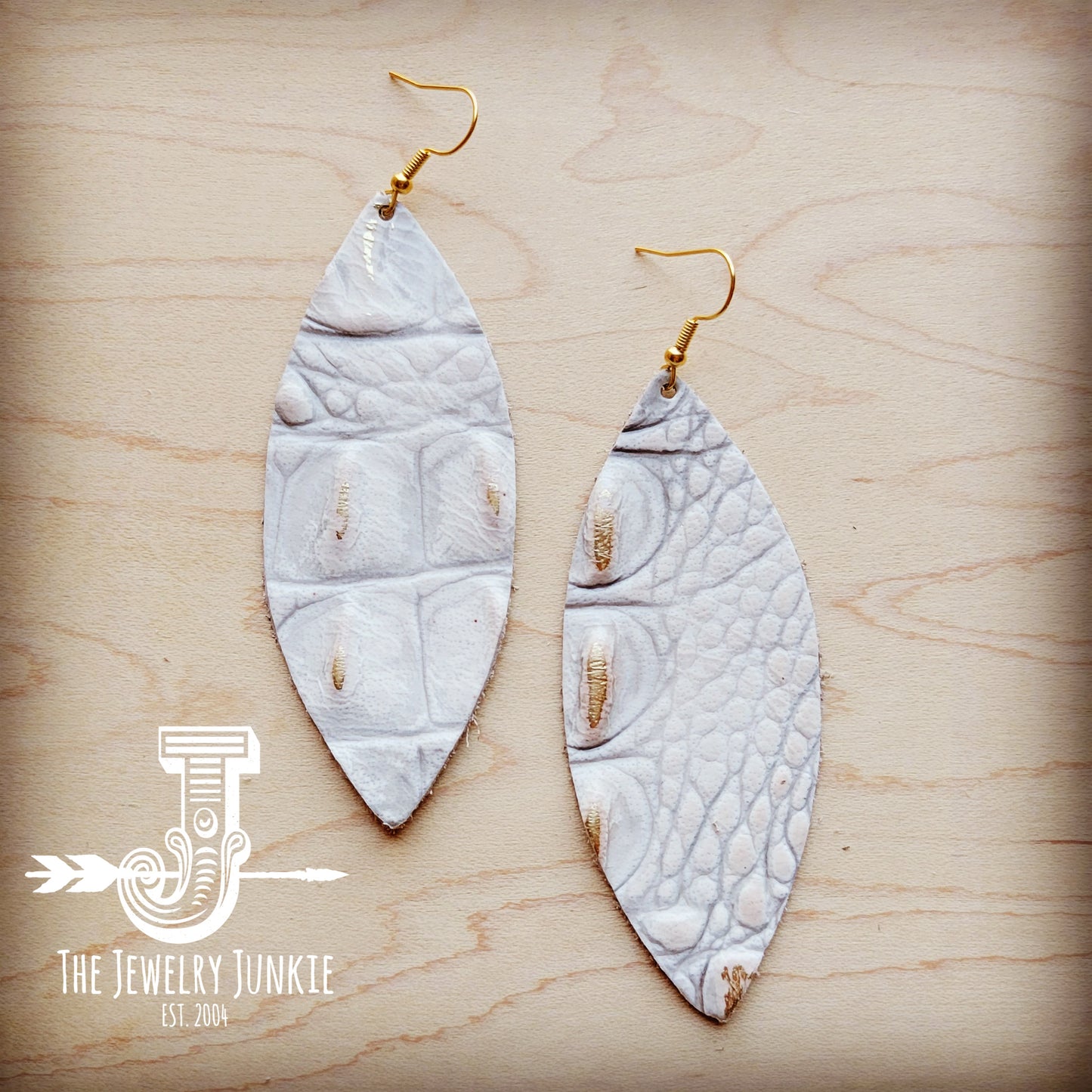Narrow Leather Oval Earrings-White and Gold Gator 209z