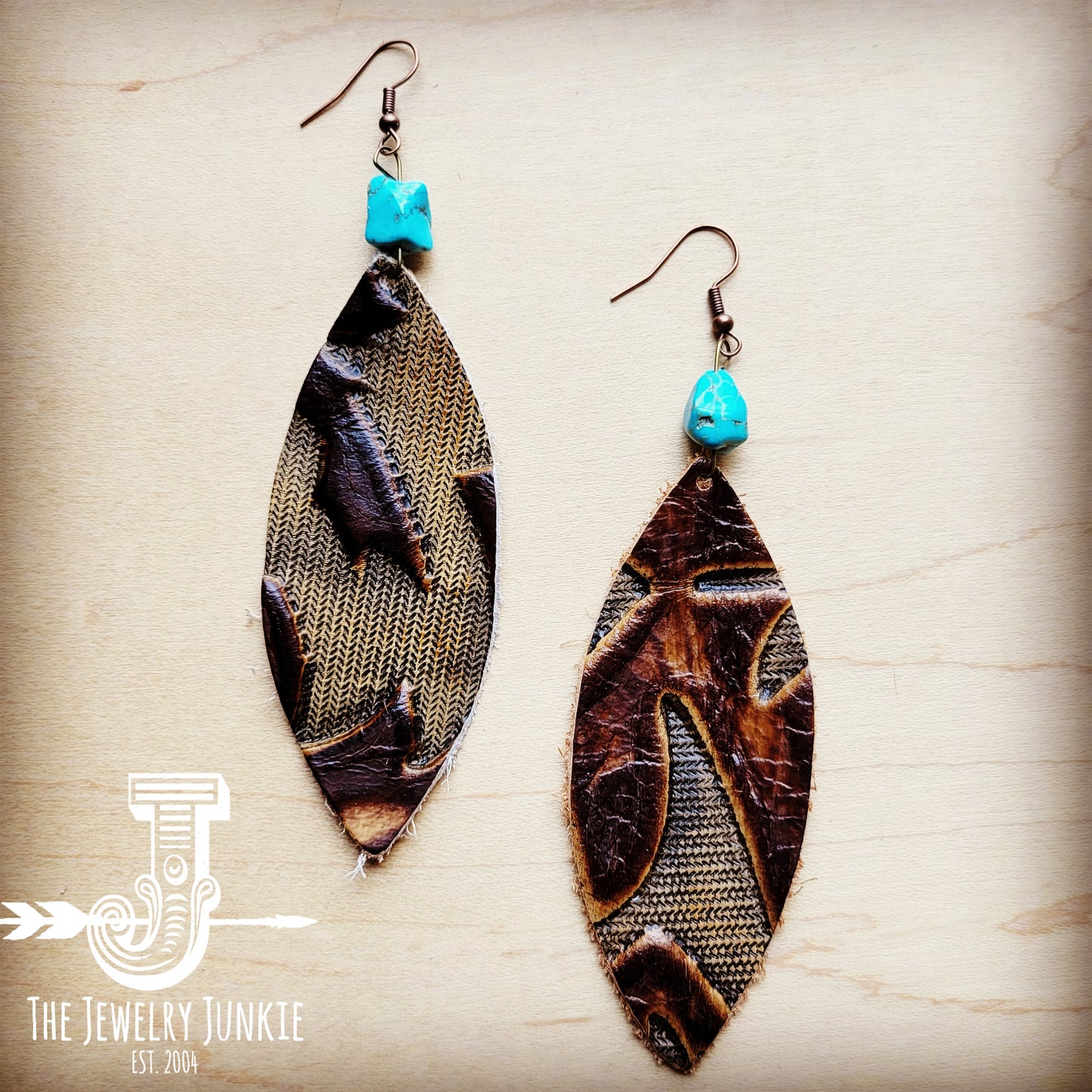 *Leather Oval Earrings in Brown Laredo w/ Turquoise Accent 207b