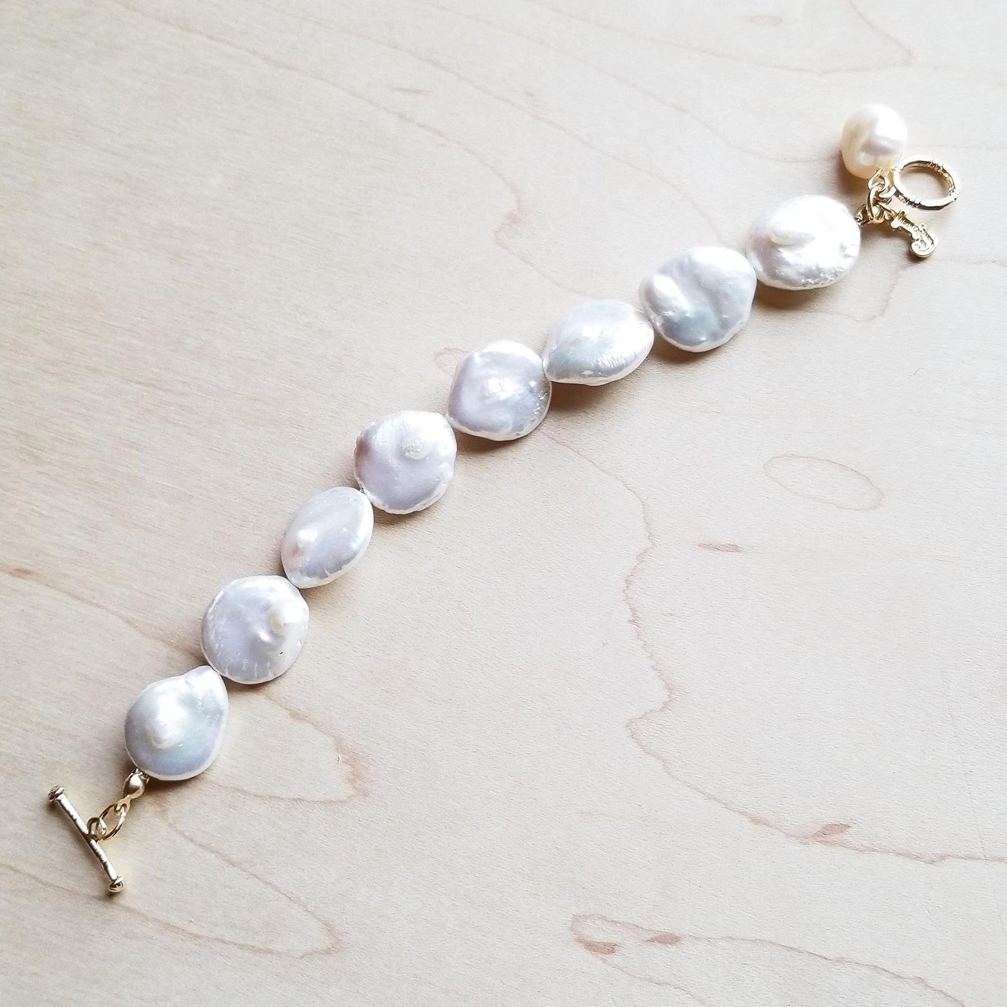 Freshwater Pearl Coin Bracelet with KC Gold Findings 243ee - The Jewelry Junkie