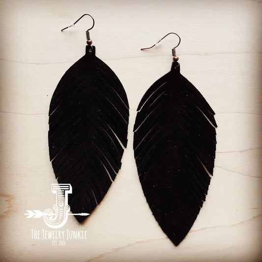 **Black Suede Feather Earrings (201g)