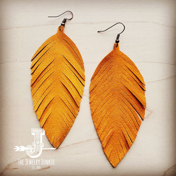 *Light Tan Suede Feather Earrings (201f)