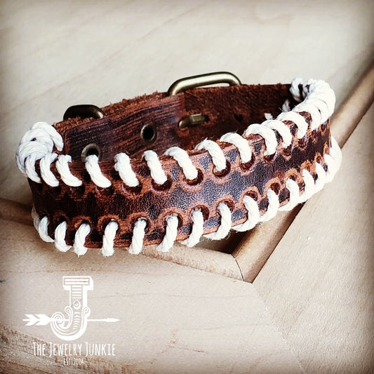 Vintage laced Cuff