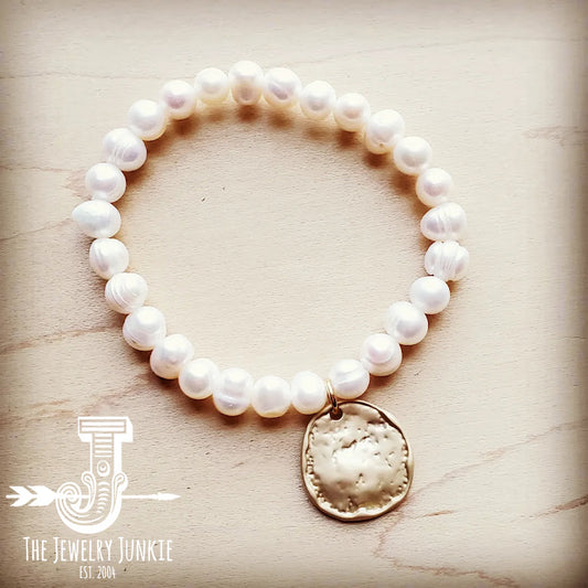 Freshwater Pearl Bracelet with Matte Gold Coin 804m