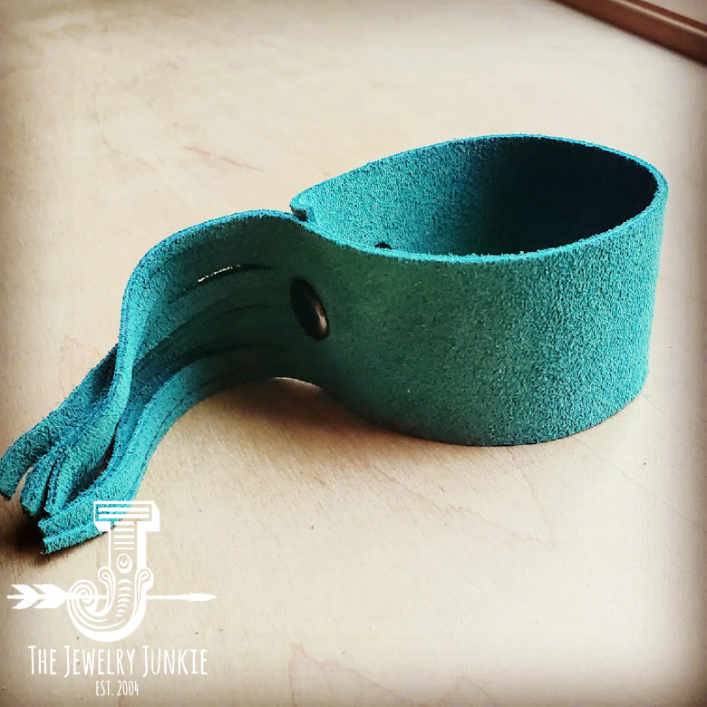 Suede Leather Fringe Cuff in Turquoise 003u