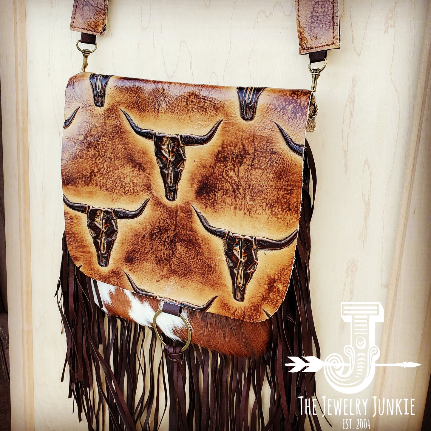 *Hair-On-Hide w/ Steer Head Flap Crossbody Handbag 504L