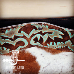 Tejas Leather Bucket Hide Handbag with Turquoise Laredo Accent 505i