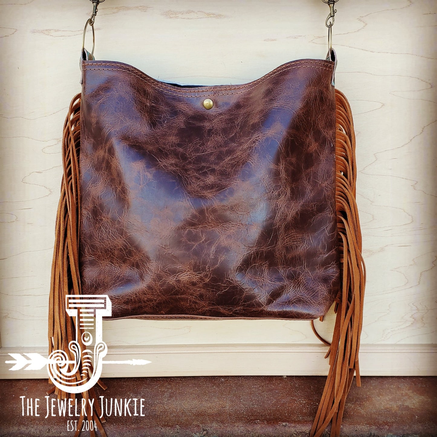 Tejas Leather Bucket Metallic Handbag with Santa Fe Accent 505f