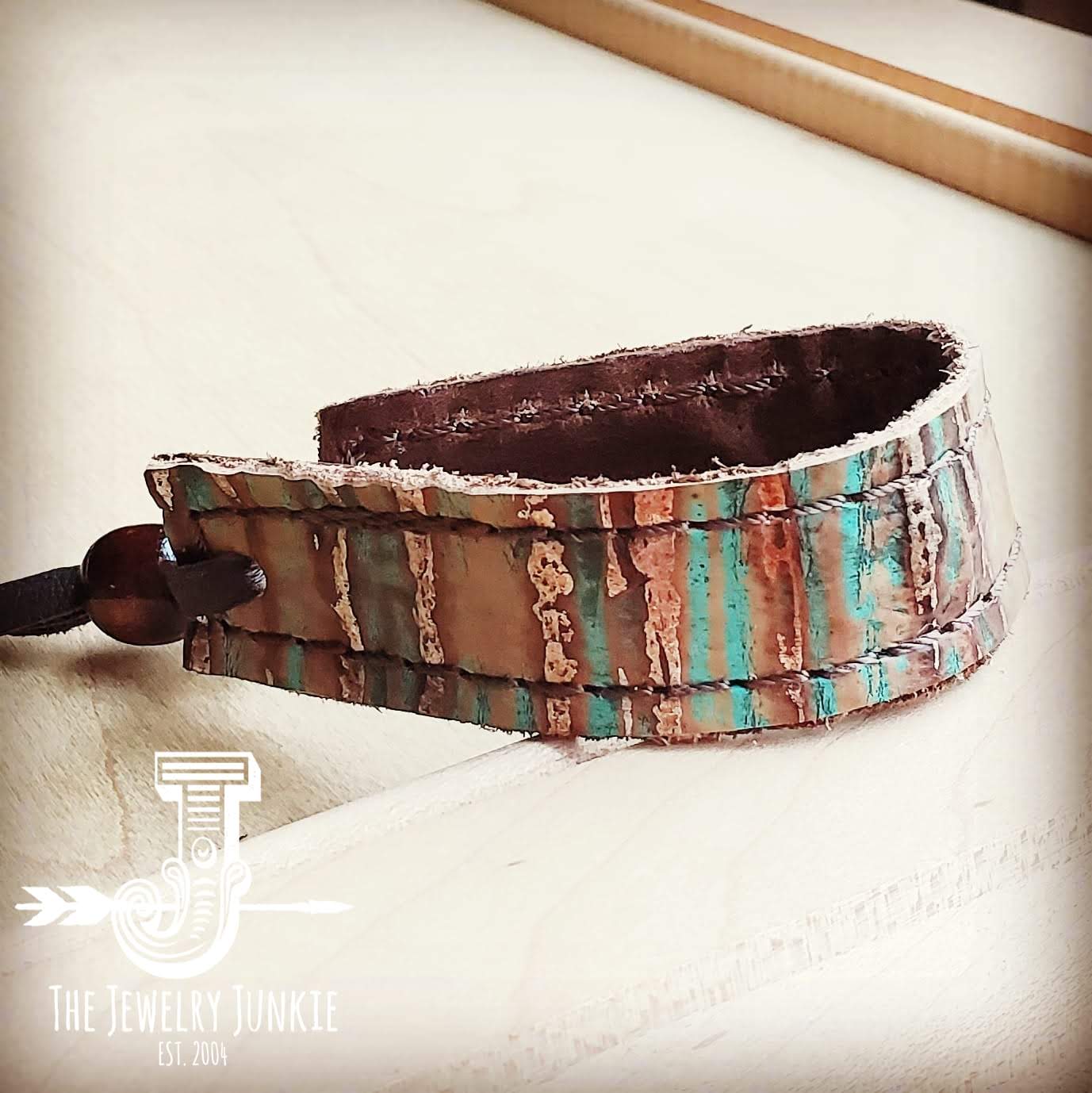 **Narrow Leather Cuff in Turquoise Chateau 002p